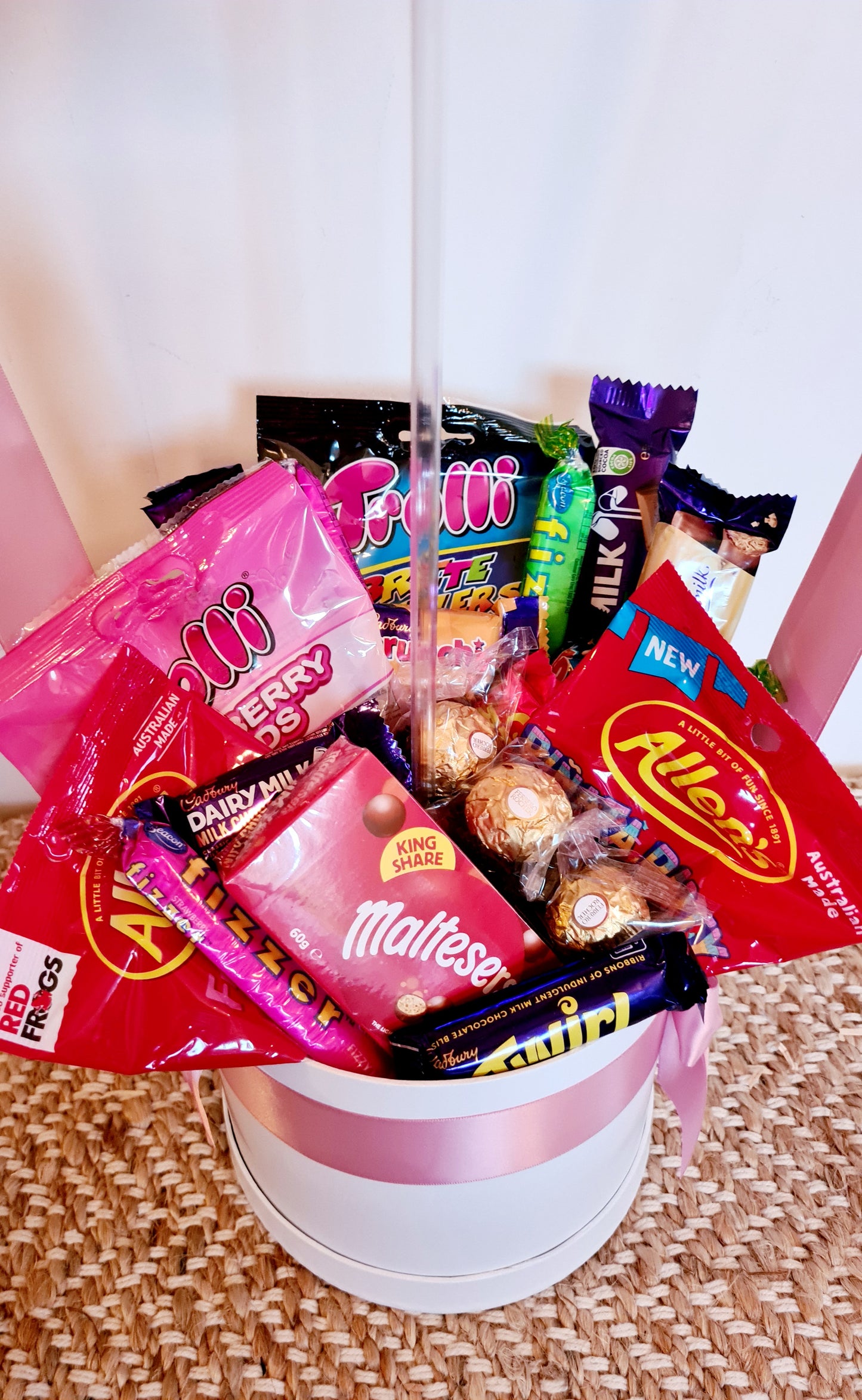 Lollies and Chocolates Hot Air Balloons Gift Hamper